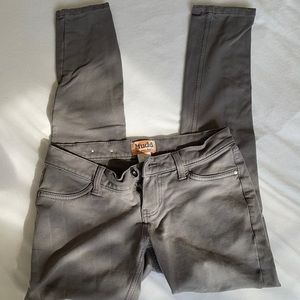 Gray Mudd Size 3 pants